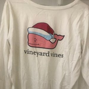 Vineyard Vines Christmas T-shirt